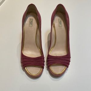 Prada Pink suede peel toe heel 39.5 EUR